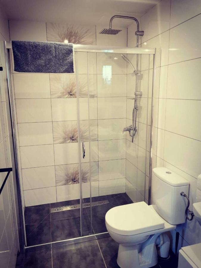 Cztery Katy Apartament Wagrowiec Exterior photo
